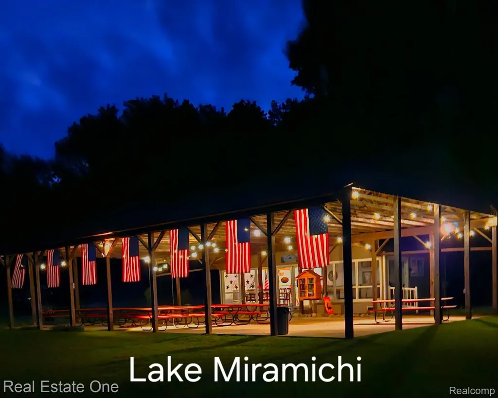 23007 Miramichi Drive Chippewa Township MI 49631
