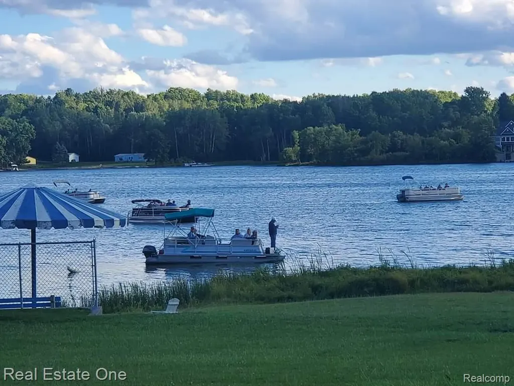 23007 Miramichi Drive Chippewa Township MI 49631