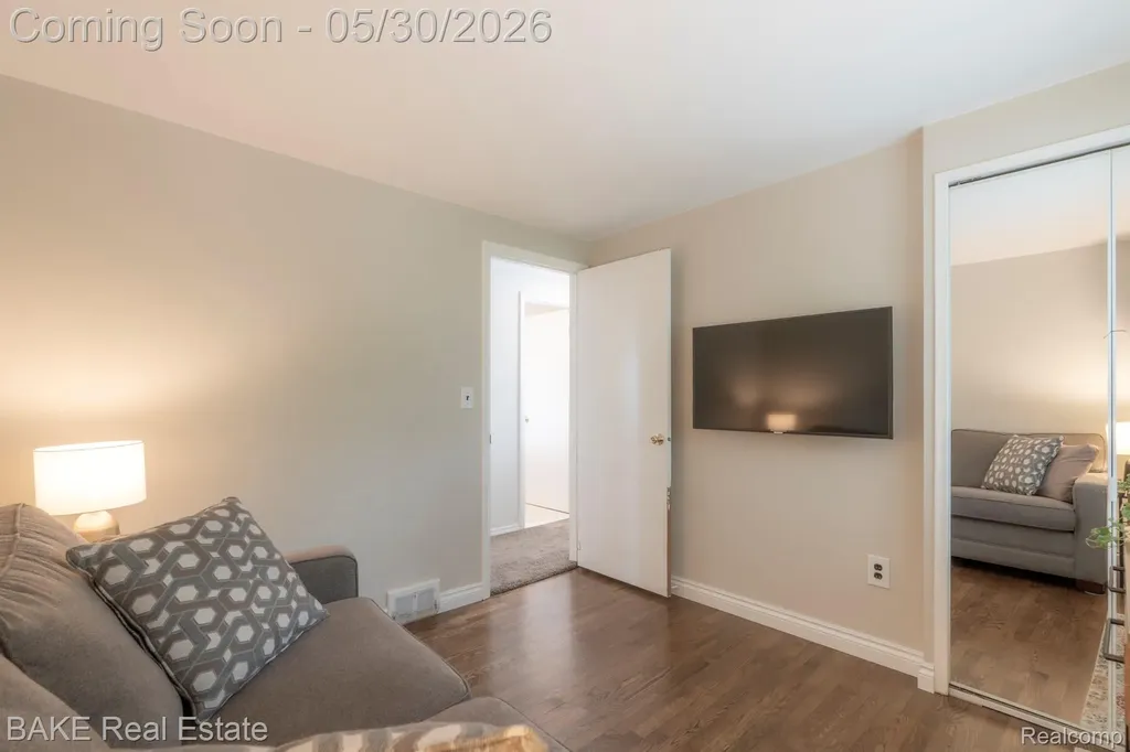 9817 Eckles Road Plymouth Charter Township MI 48170