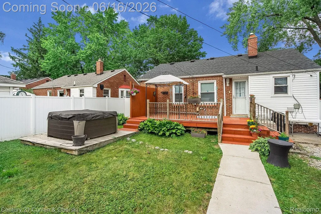 26101 Fordson Highway Redford Charter Township MI 48239