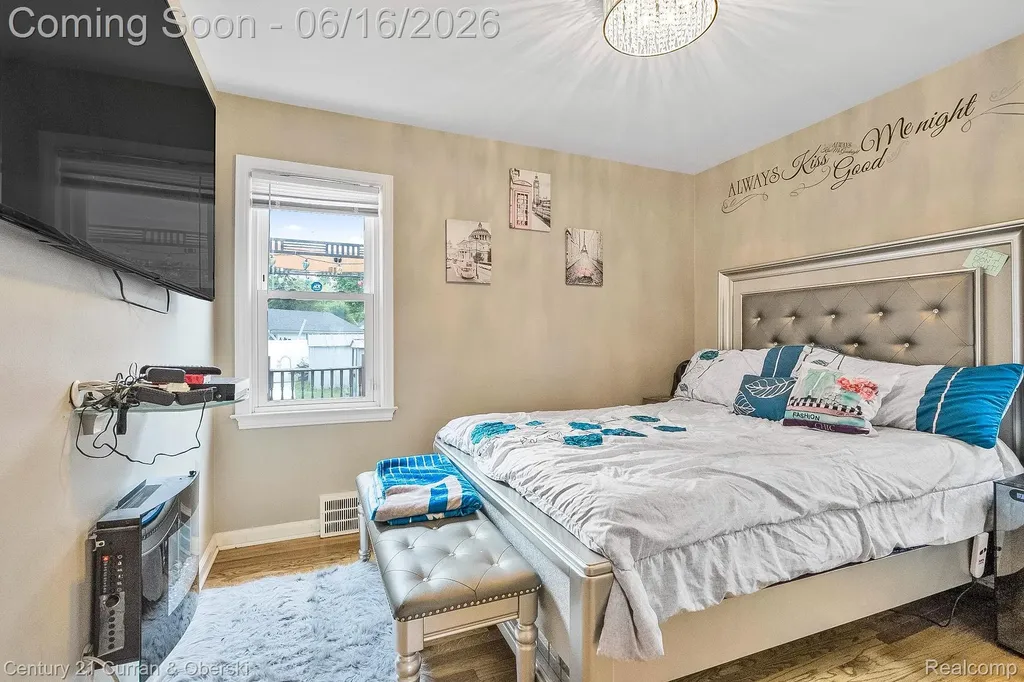 26101 Fordson Highway Redford Charter Township MI 48239
