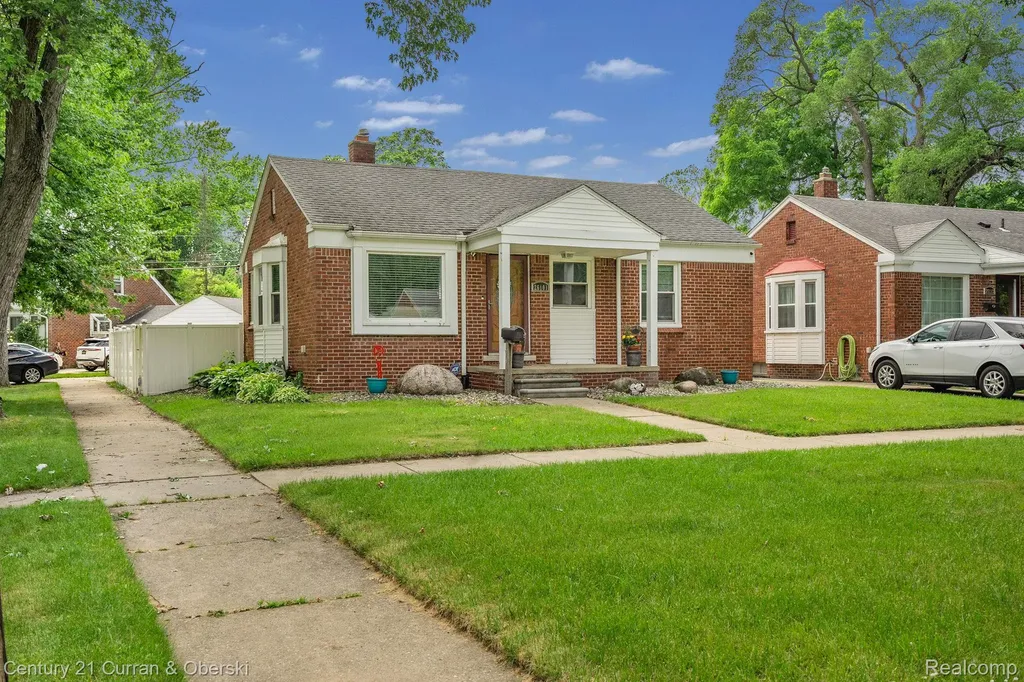 26101 Fordson Highway Redford Charter Township MI 48239