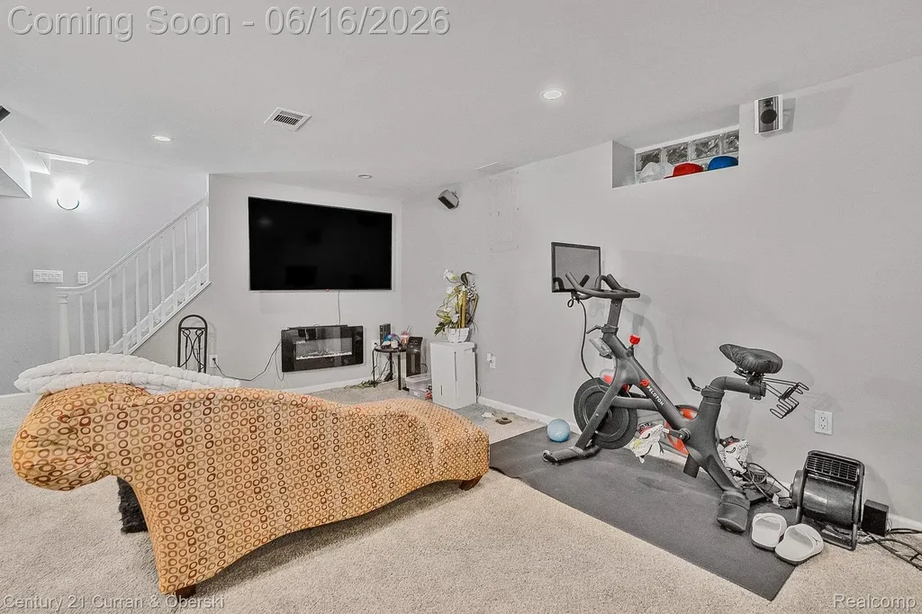 26101 Fordson Highway Redford Charter Township MI 48239