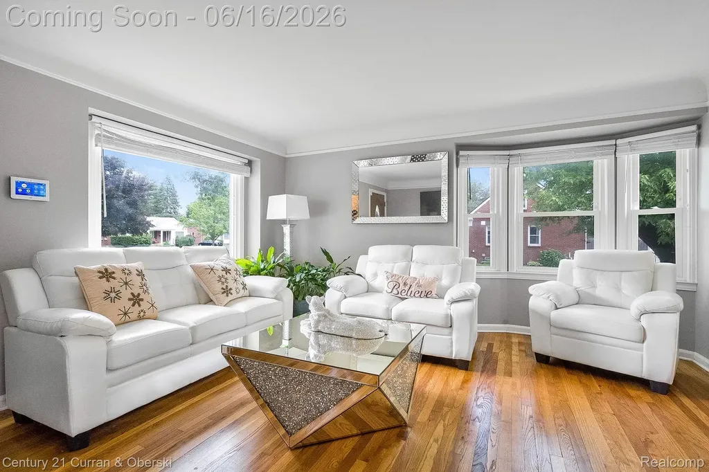 26101 Fordson Highway Redford Charter Township MI 48239