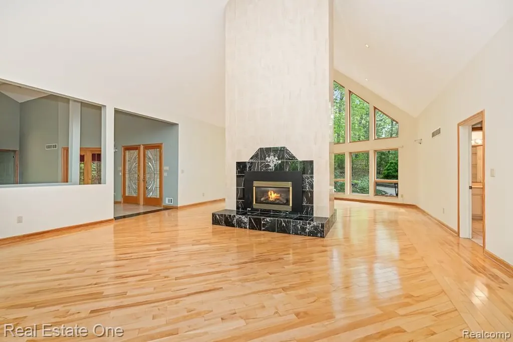 2670 Spring Grove Drive Genoa Township MI 48114
