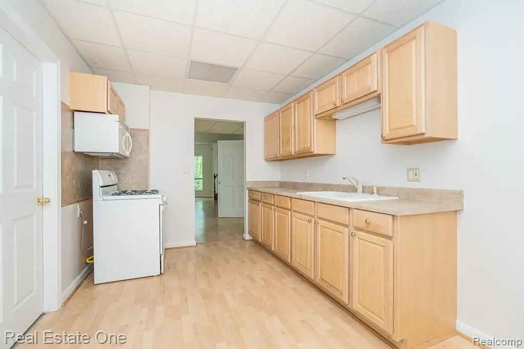 2670 Spring Grove Drive Genoa Township MI 48114