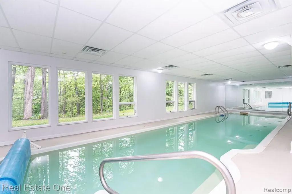 2670 Spring Grove Drive Genoa Township MI 48114