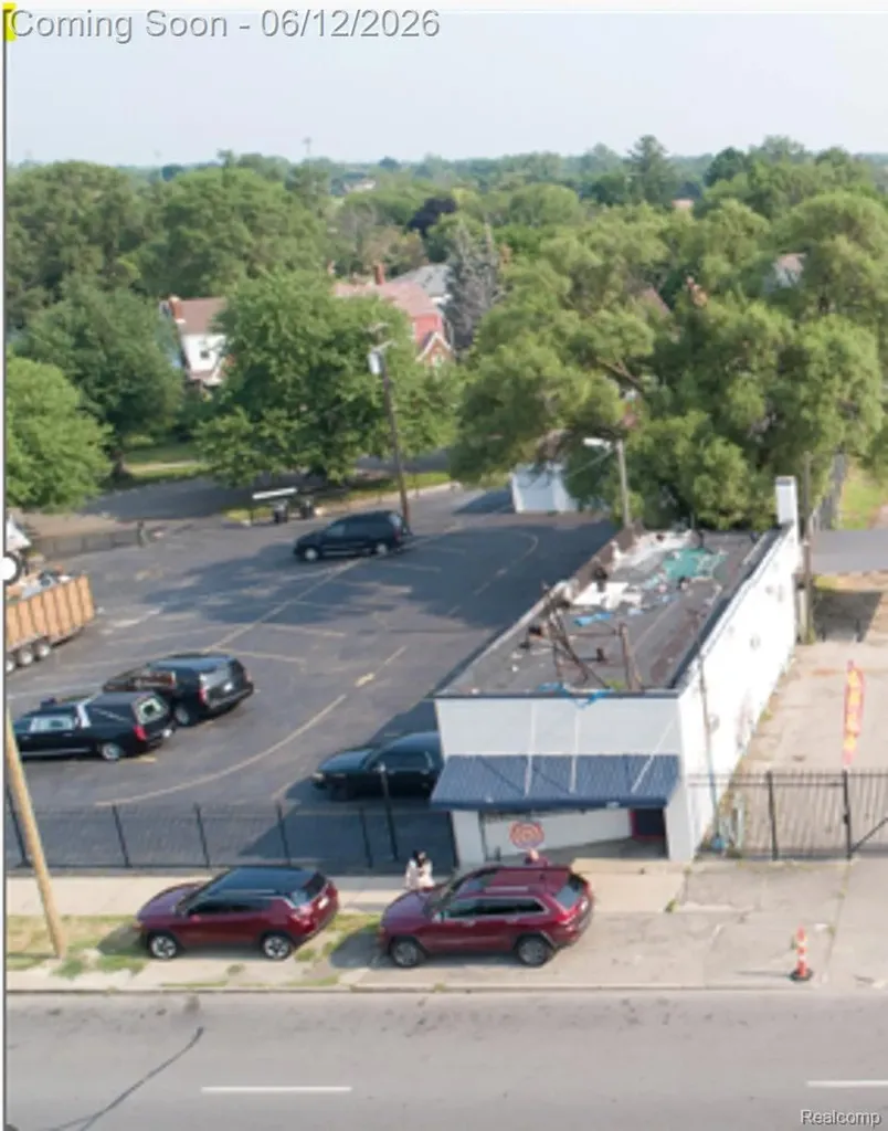 10020 Joy Road Detroit City MI 48204
