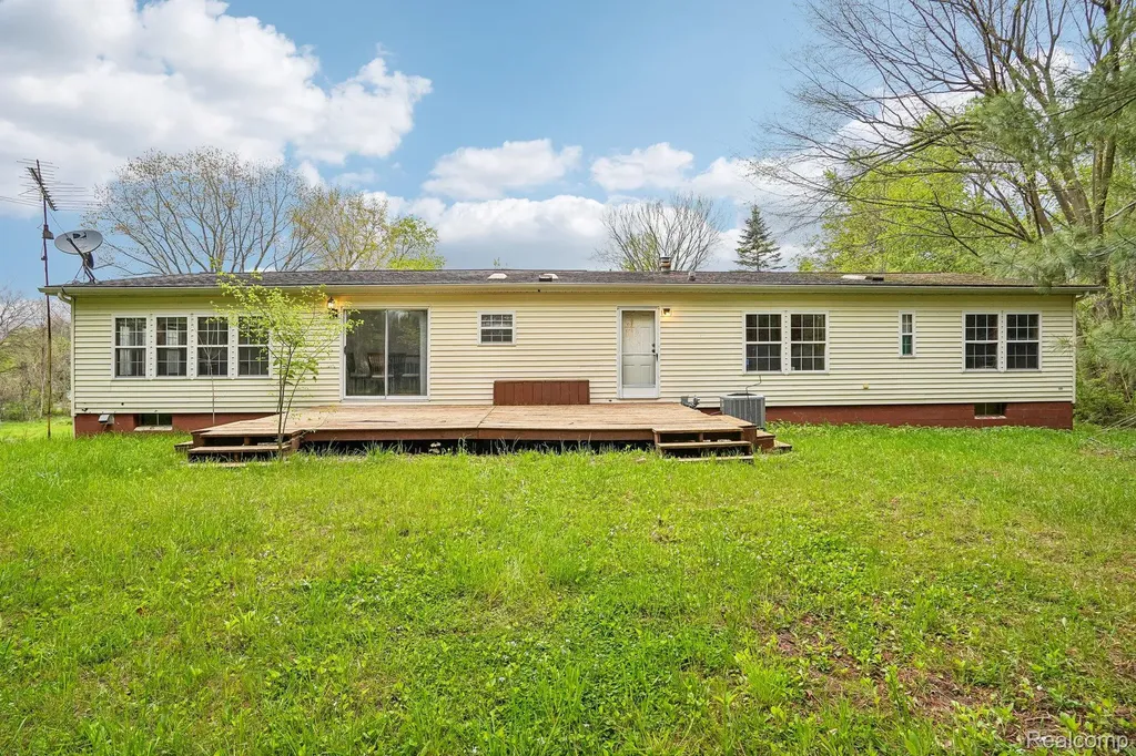 3363 N Branch Road North Branch Township MI 48461