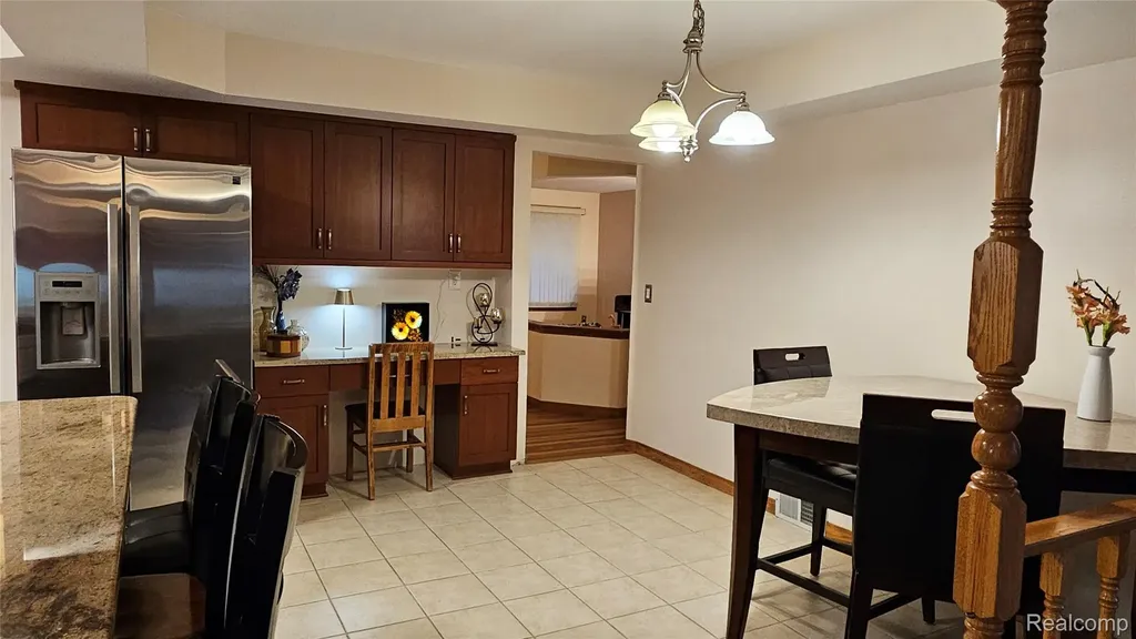 25317 Koths Street Taylor City MI 48180