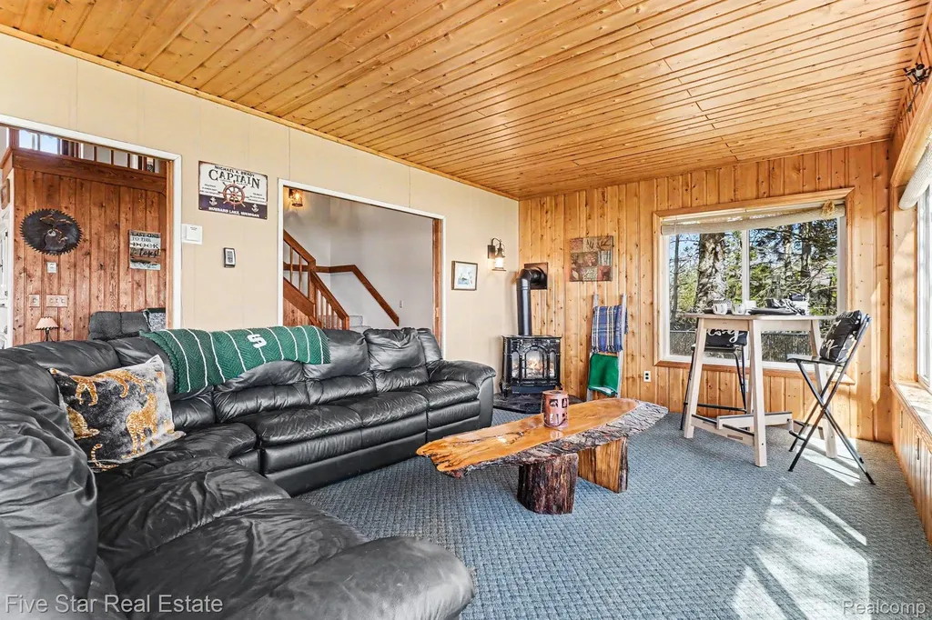 6230 Cedar Drive Caledonia Township MI 49747