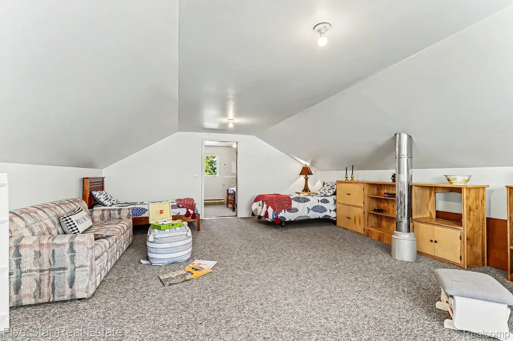 6230 Cedar Drive Caledonia Township MI 49747