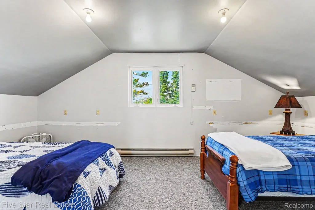 6230 Cedar Drive Caledonia Township MI 49747