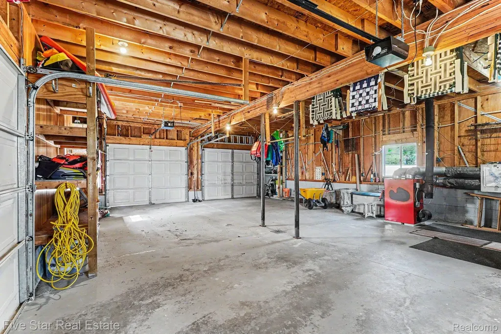 6230 Cedar Drive Caledonia Township MI 49747