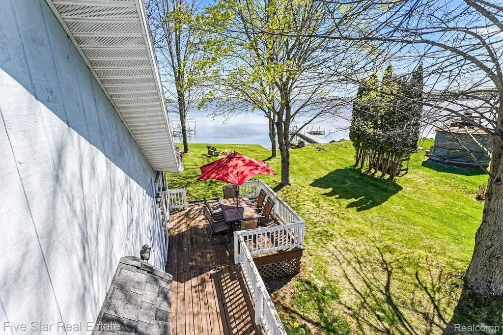 6230 Cedar Drive Caledonia Township MI 49747