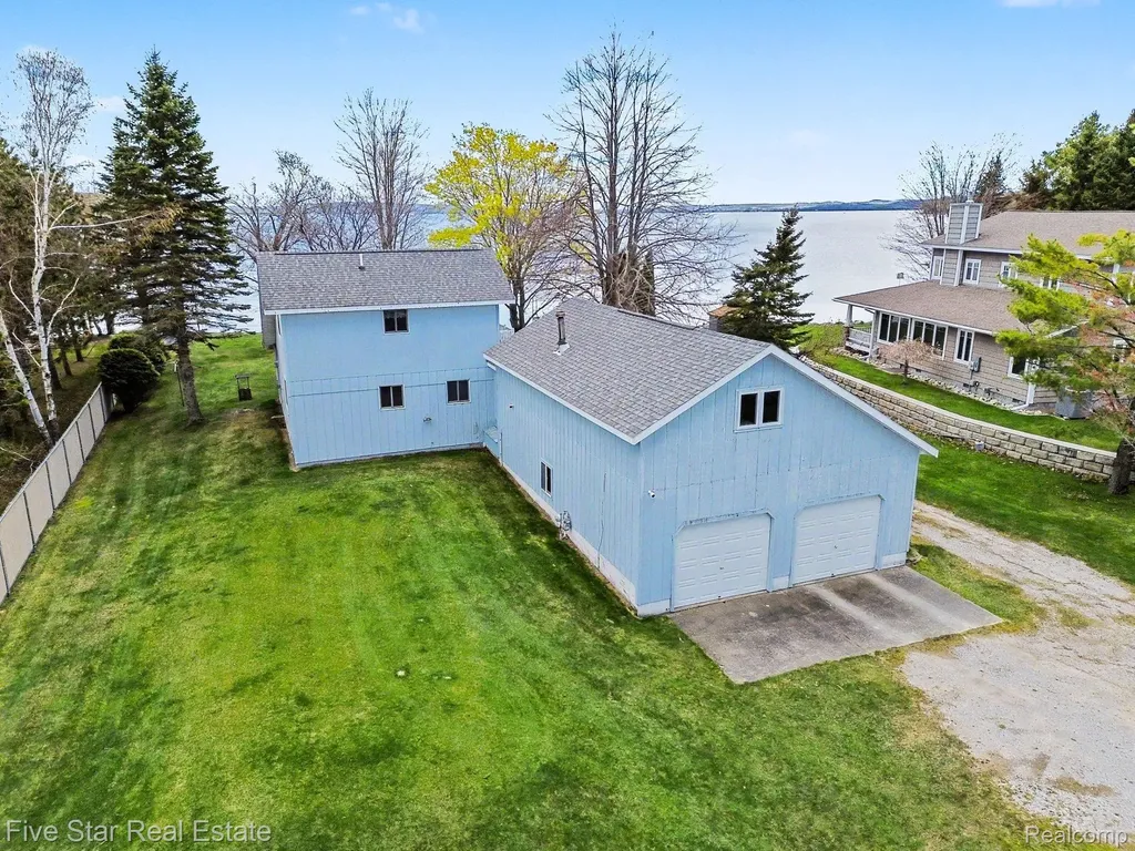 6230 Cedar Drive Caledonia Township MI 49747