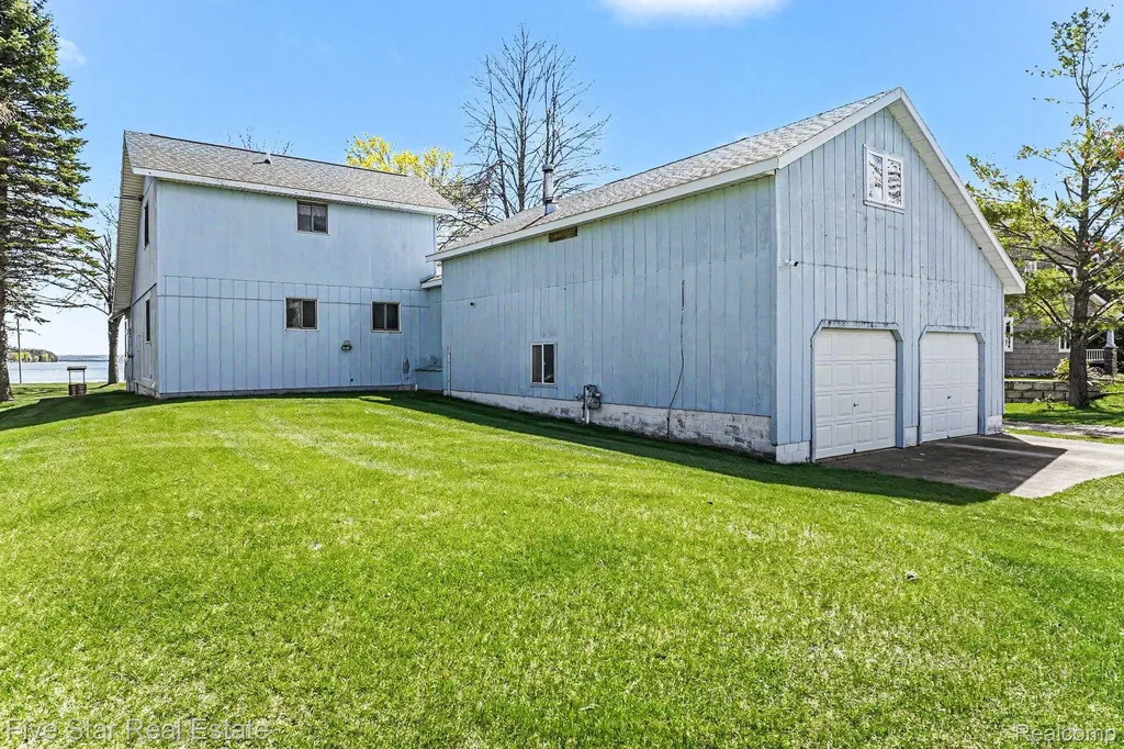 6230 Cedar Drive Caledonia Township MI 49747