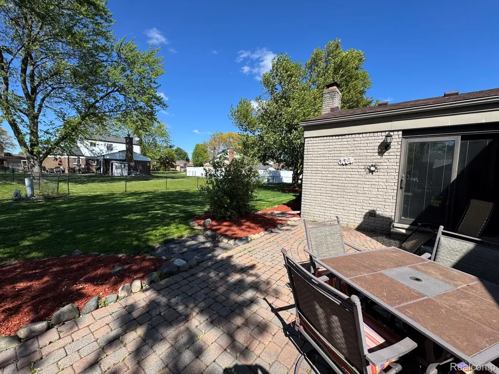 18229 Ash Creek Drive Macomb Township MI 48044