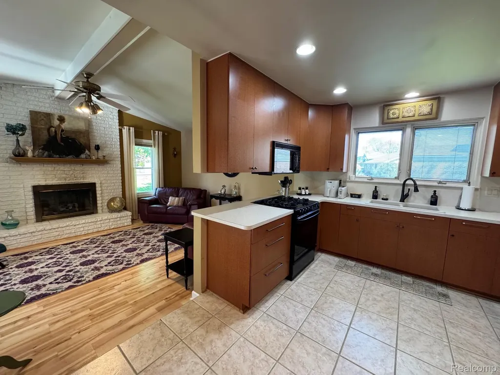 18229 Ash Creek Drive Macomb Township MI 48044