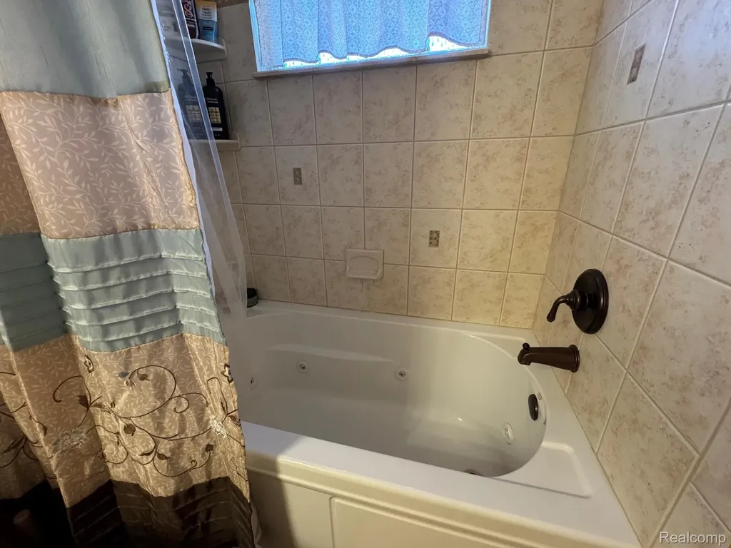 18229 Ash Creek Drive Macomb Township MI 48044