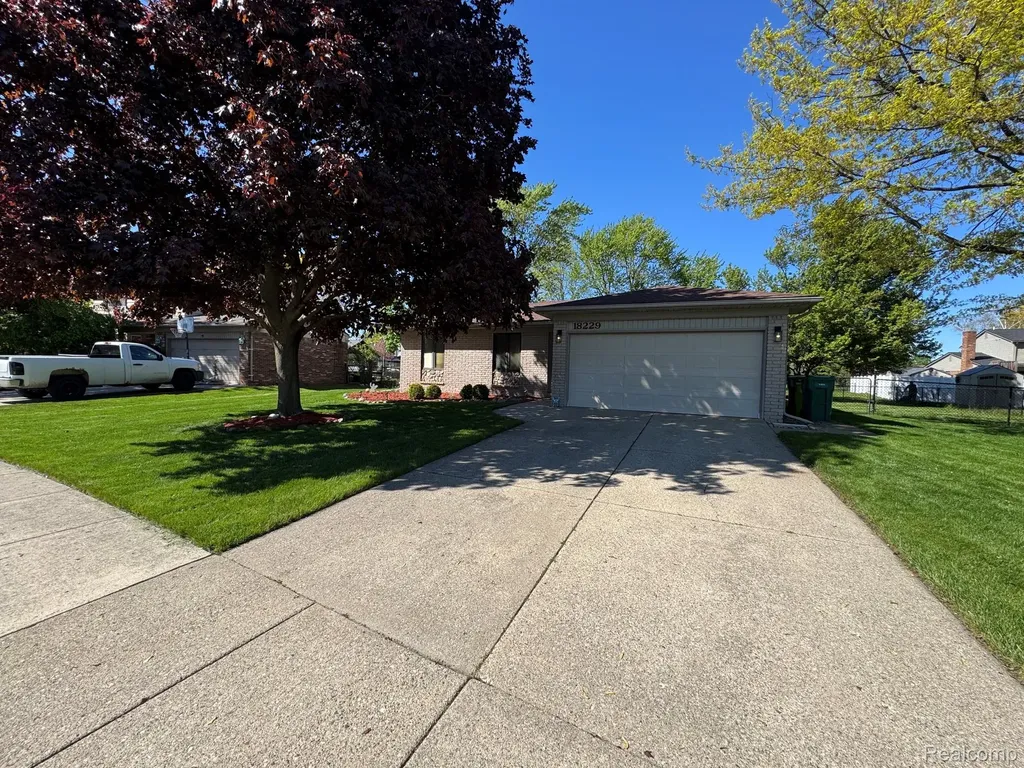 18229 Ash Creek Drive Macomb Township MI 48044
