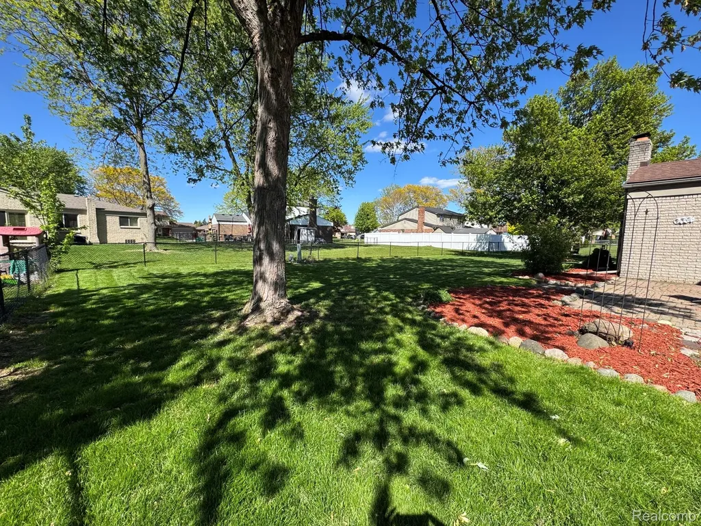 18229 Ash Creek Drive Macomb Township MI 48044