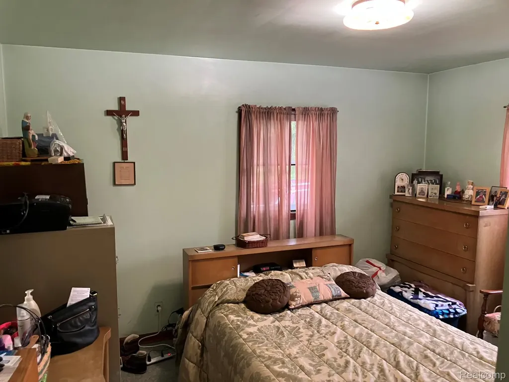 5893 Cribbins Road Kenockee Township MI 48006