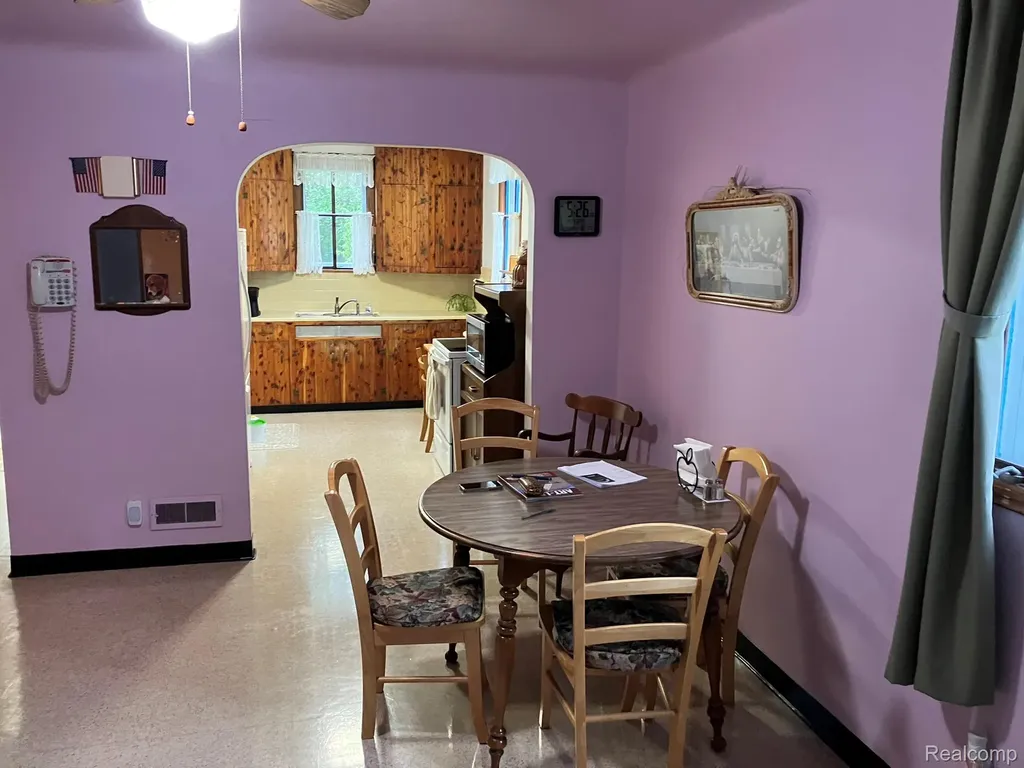 5893 Cribbins Road Kenockee Township MI 48006