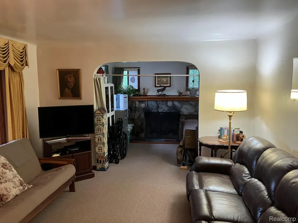 5893 Cribbins Road Kenockee Township MI 48006