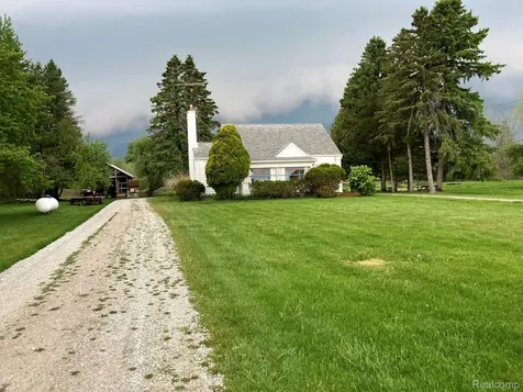5893 Cribbins Road Kenockee Township MI 48006