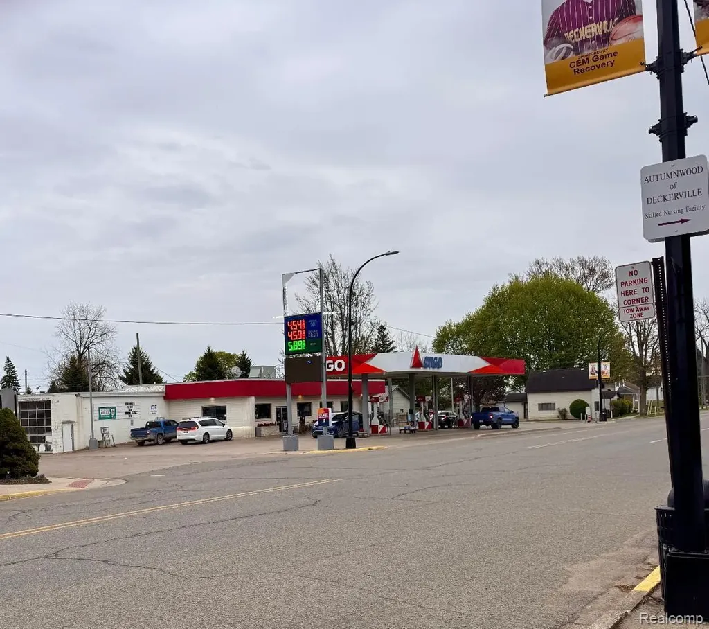 3462 Main Street Deckerville Village MI 48427