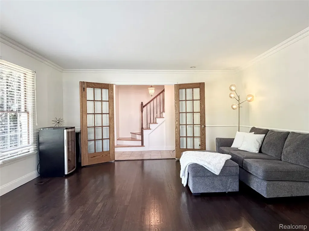 5330 Aintree Road Oakland Charter Township MI 48306