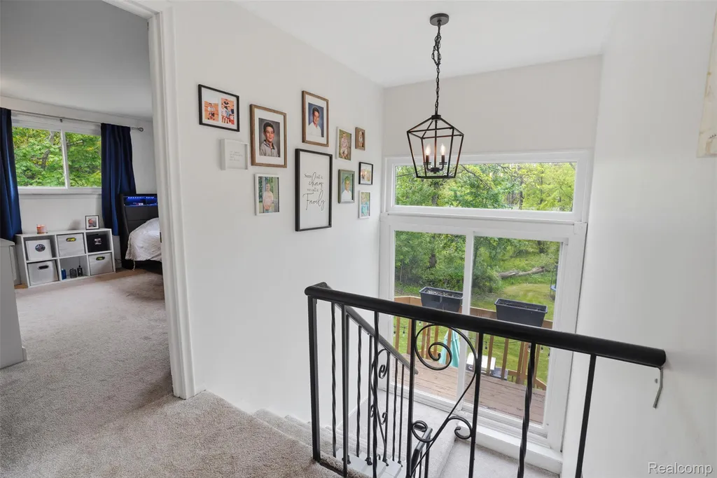47129 Dunsany Road Northville City MI 48167