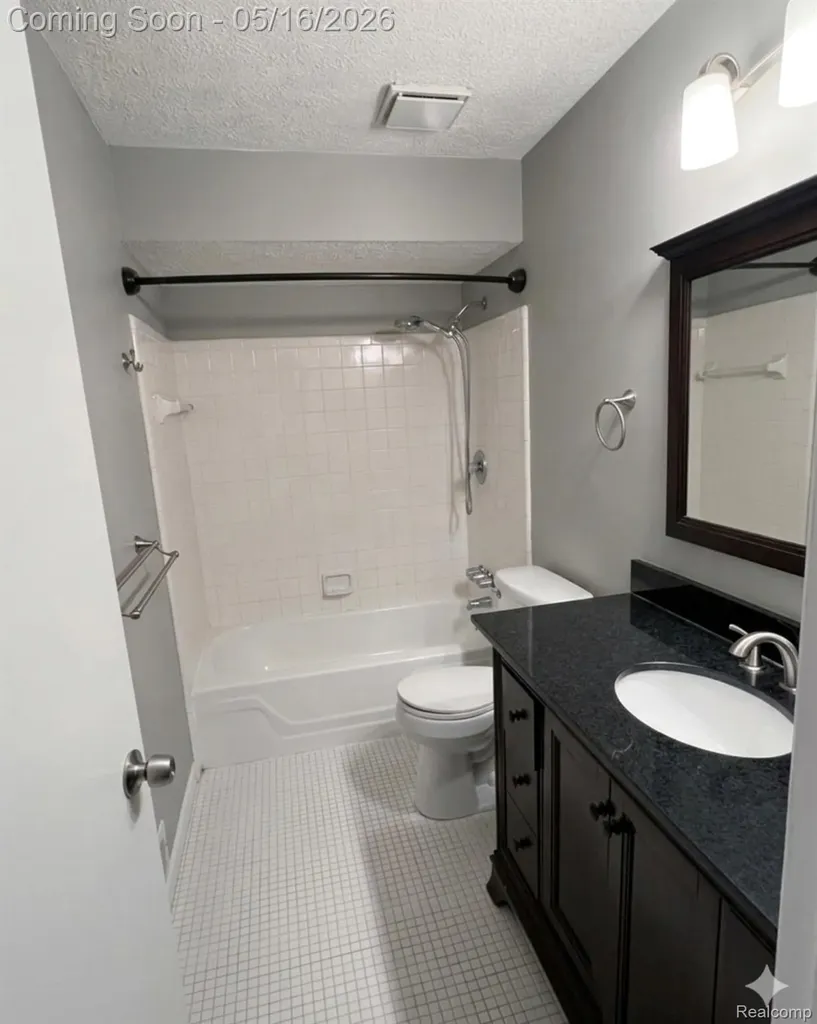 14210 Camelot Drive Sterling Heights City MI 48312