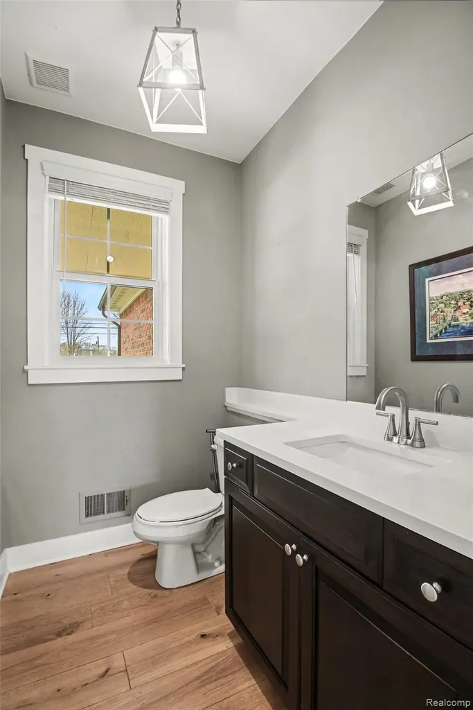 47705 Card Road Macomb Township MI 48044