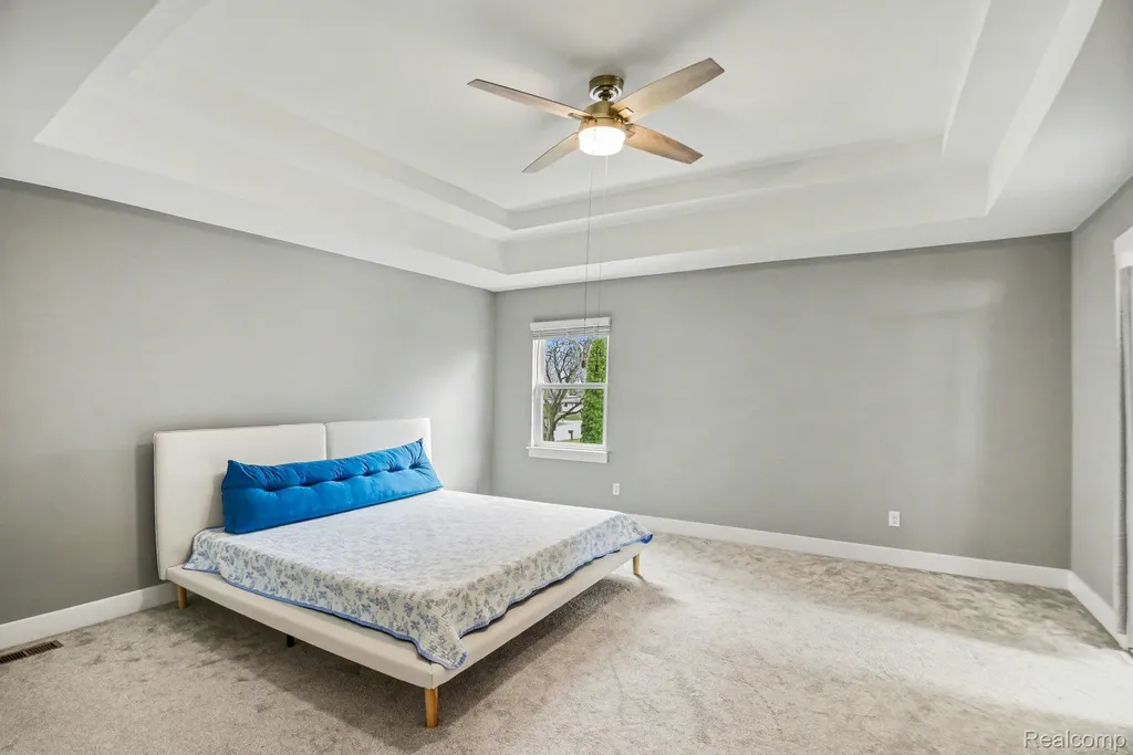 47705 Card Road Macomb Township MI 48044