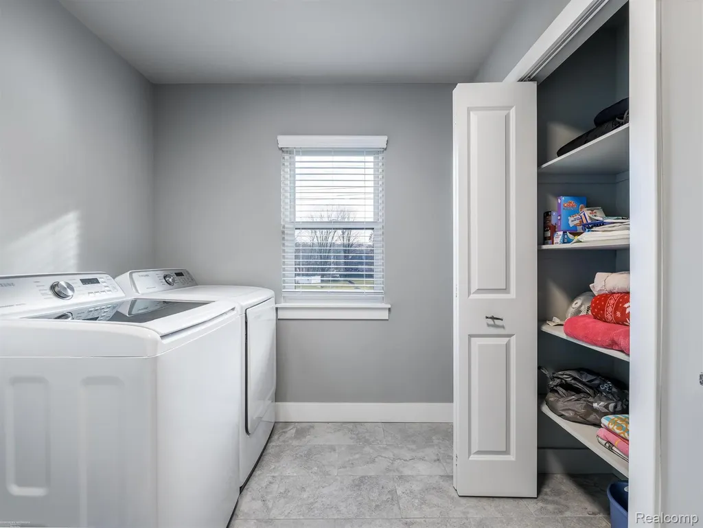 47705 Card Road Macomb Township MI 48044