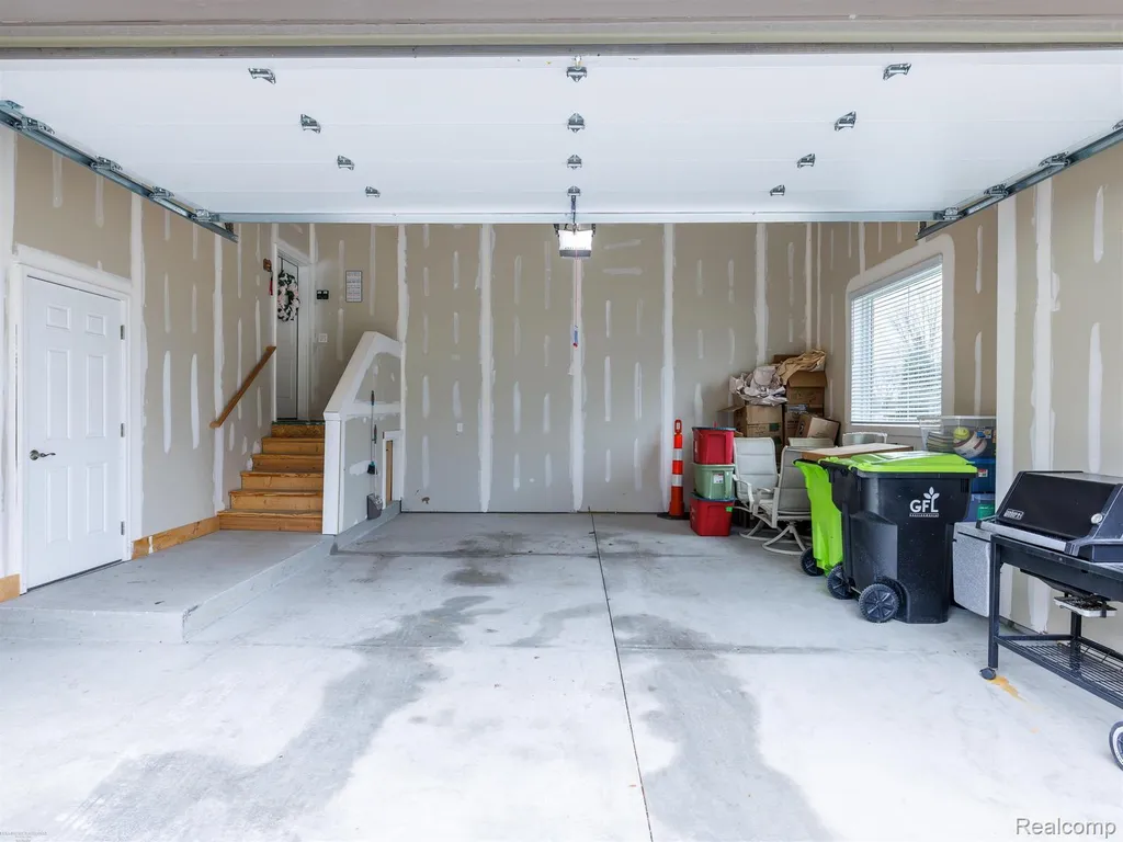 47705 Card Road Macomb Township MI 48044