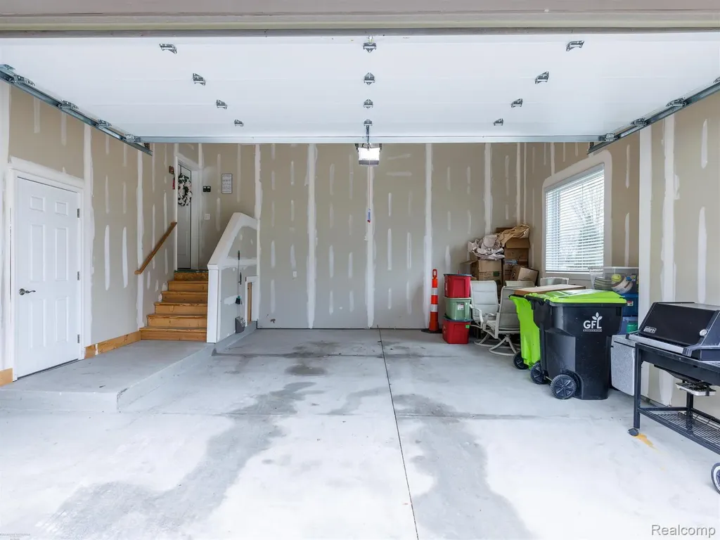 47705 Card Road Macomb Township MI 48044