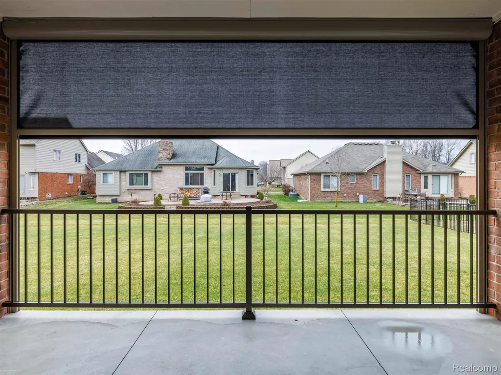 47705 Card Road Macomb Township MI 48044