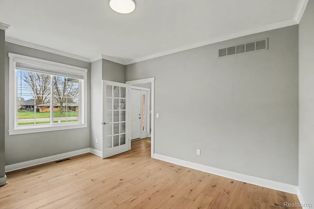 47705 Card Road Macomb Township MI 48044