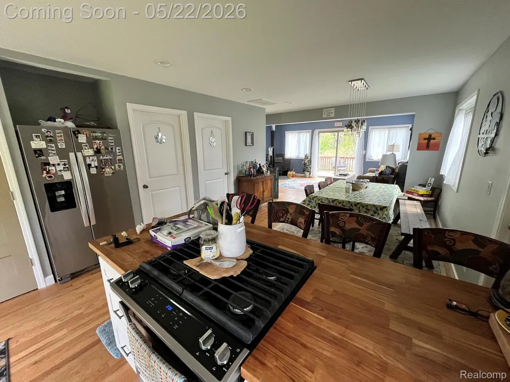 5036 Woodland Lane East China Township MI 48054