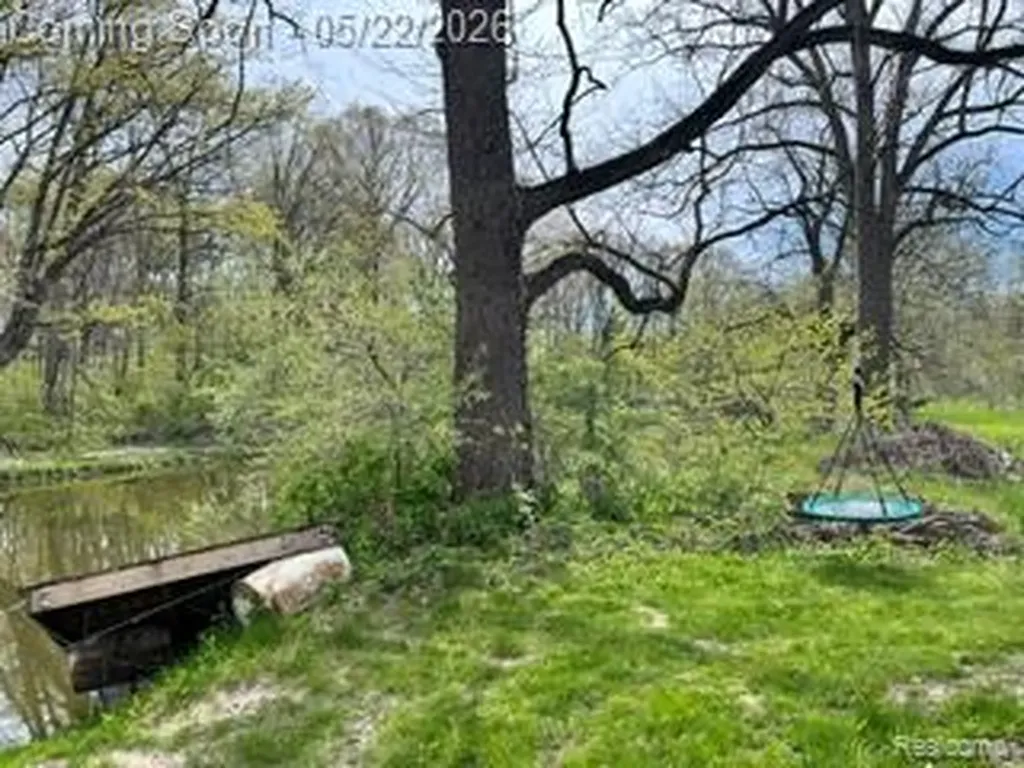 5036 Woodland Lane East China Township MI 48054