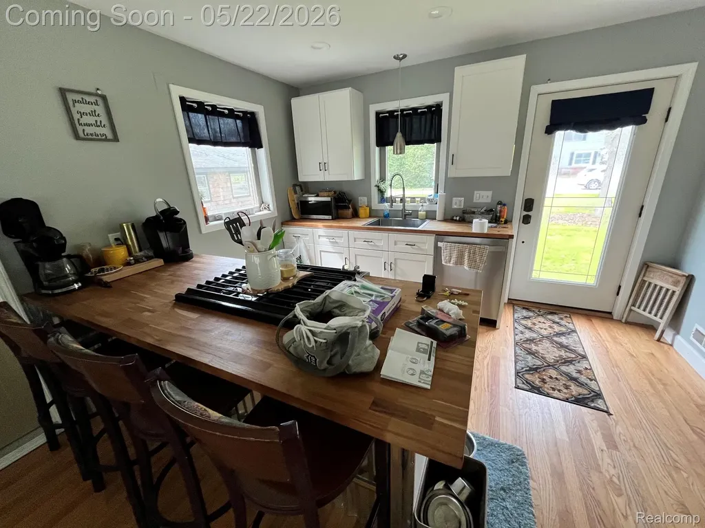 5036 Woodland Lane East China Township MI 48054