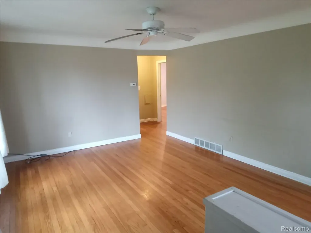 28448 Brush Street Madison Heights City MI 48071