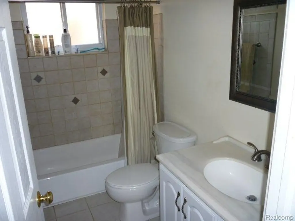 28448 Brush Street Madison Heights City MI 48071