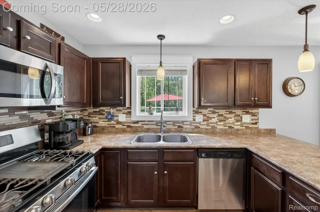 6745 Thunder Lane Watertown Charter Township MI 48906