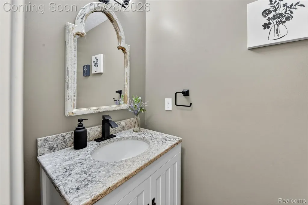 6745 Thunder Lane Watertown Charter Township MI 48906
