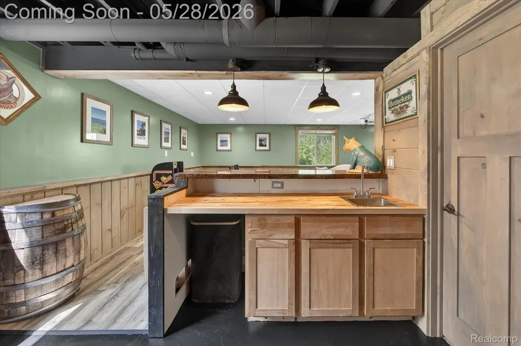 6745 Thunder Lane Watertown Charter Township MI 48906