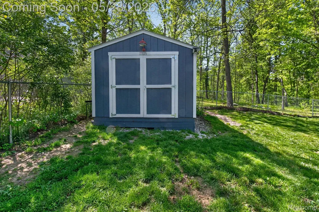 6745 Thunder Lane Watertown Charter Township MI 48906